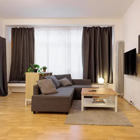 Fewocation - - Near Train Station *