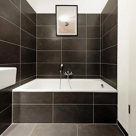 Apartament Fewocation - - Near Train Station