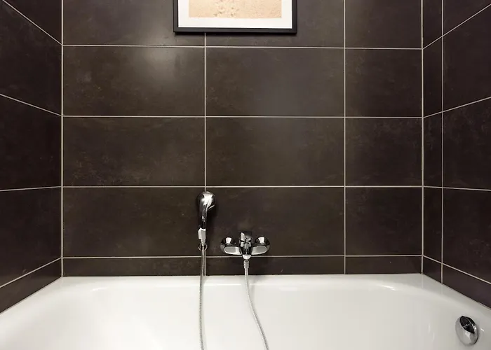 公寓 Fewocation - - Near Train Station *