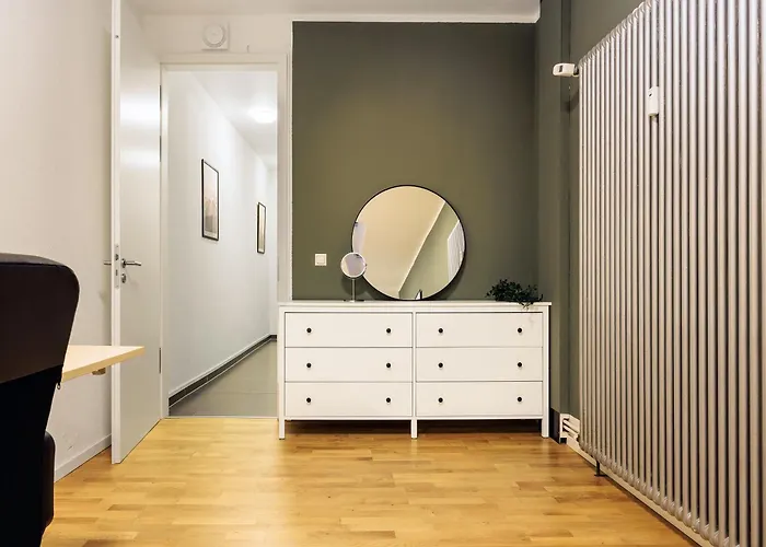 Fewocation - - Near Train Station شقة *